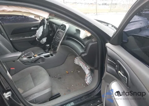 2015 Chevrolet Malibu Ls z USA, uszkodzony, nr VIN 1G11B5SL2FF100036